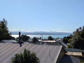 Shakespeare on Bluff, Napier